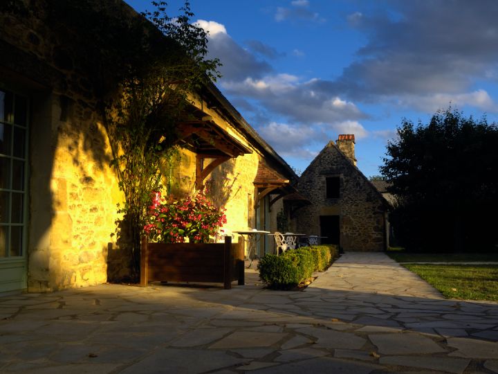 dordogne evening cycling france holidays gallery