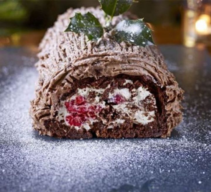 buche de noel main