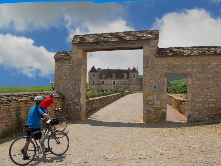 Burgundy Vougeot Cycle Vacation