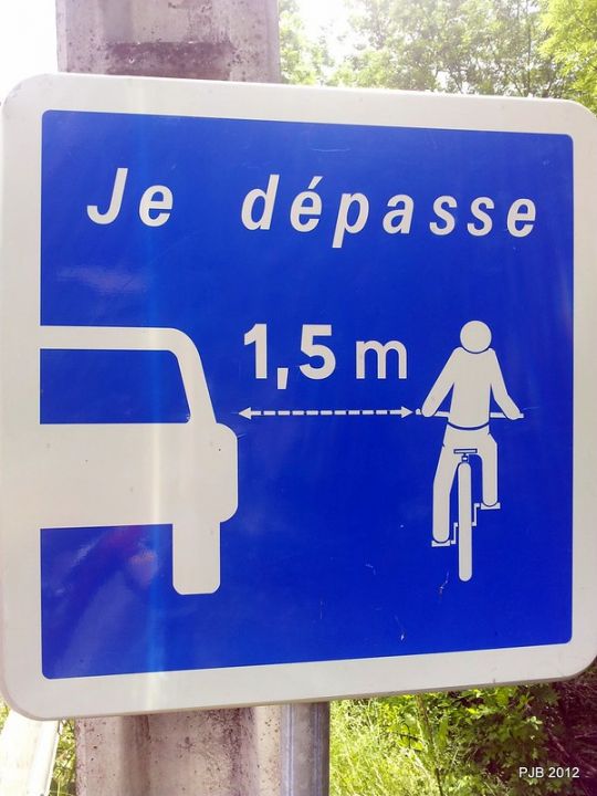 Je depasse sign