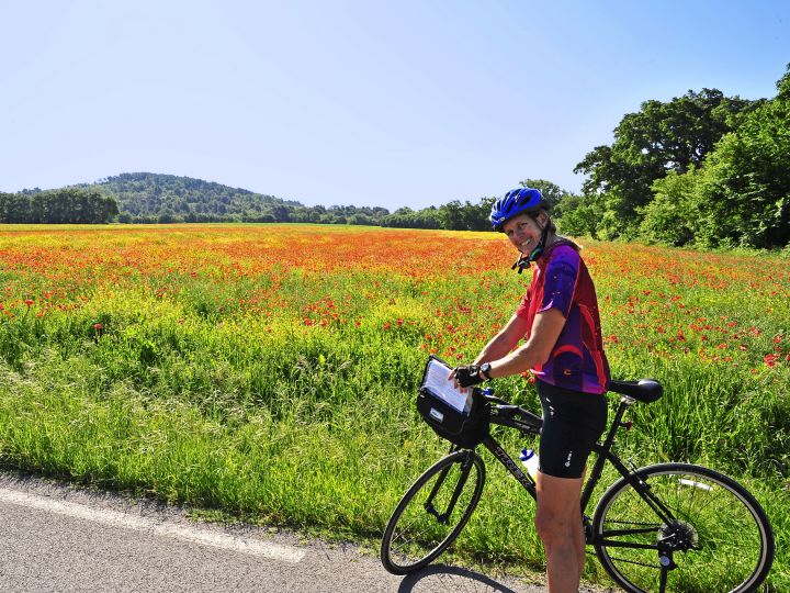 luberon biking vacation