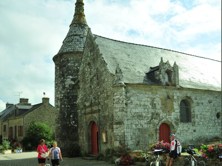 brittany church cycling france holidays gallery